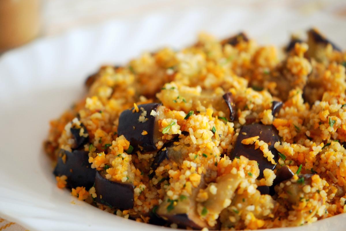 Rezeptbild: Auberginen-Couscous-Pfanne mit Piri Piri