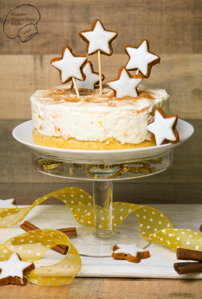 Rezeptbild: Kleine Mascarpone-Zimtstern-Torte mit Mandarinen 