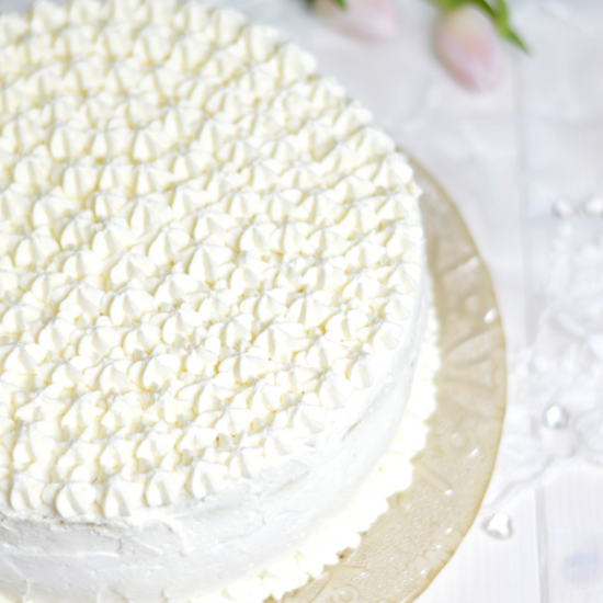 Rezeptbild: Fluffig leichte Erdbeertorte