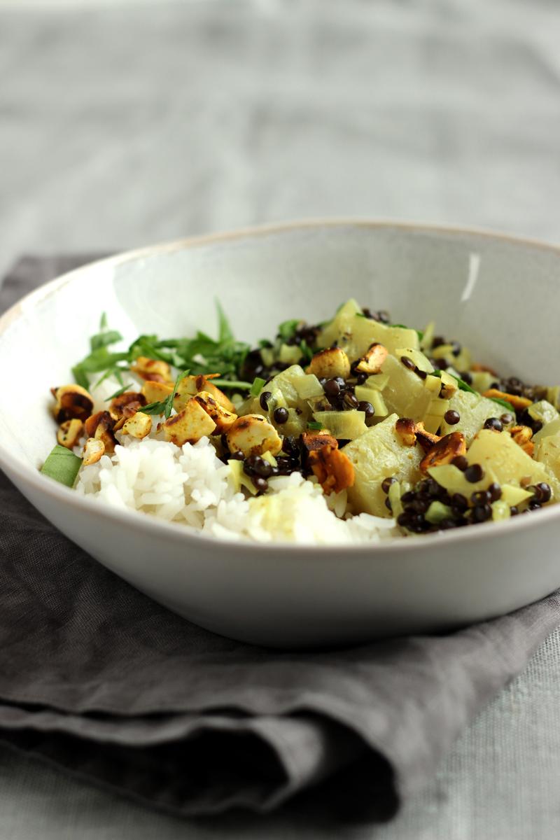 Rezeptbild: Ananas-Linsen-Curry mit Cashewkernen