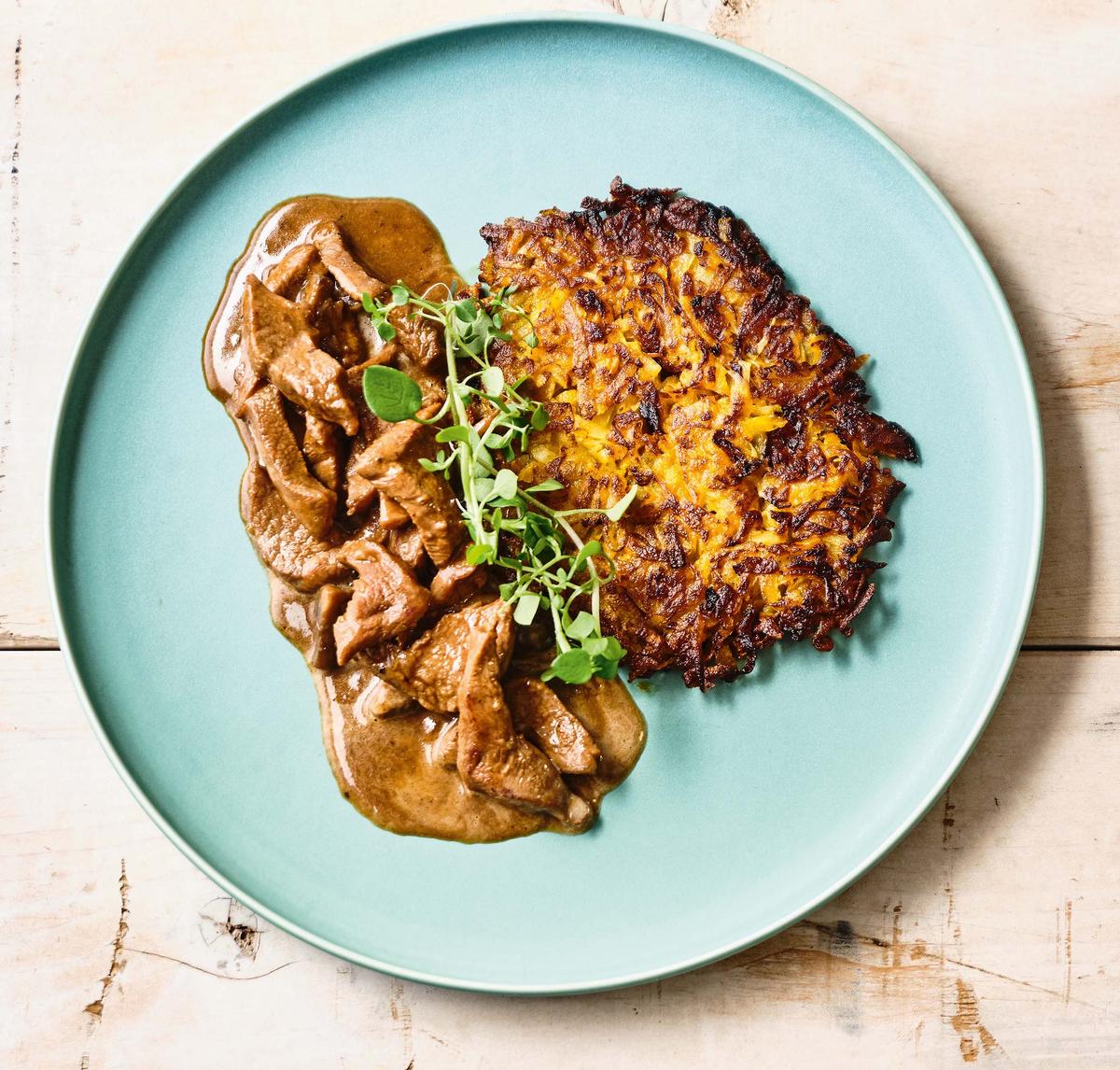 Rezeptbild: Kalbsgeschnetzeltes mit Kartoffel und Hokkaido-Rösti