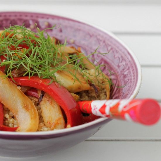 Rezeptbild: Quinoa-Salat mit Fenchel und Paprika