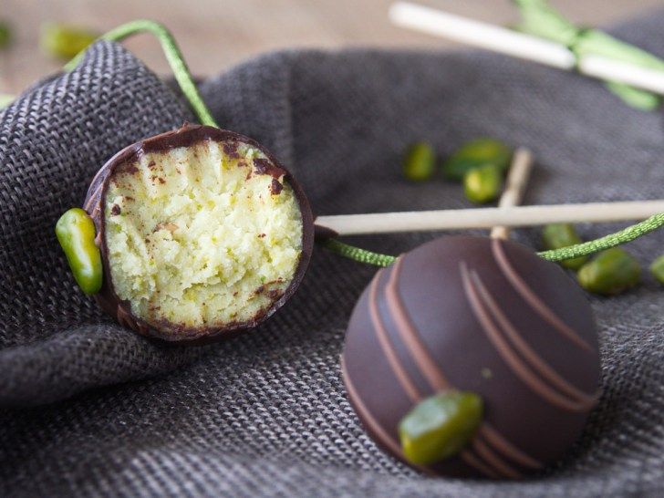 Rezeptbild: Pistazien-Cake Pops