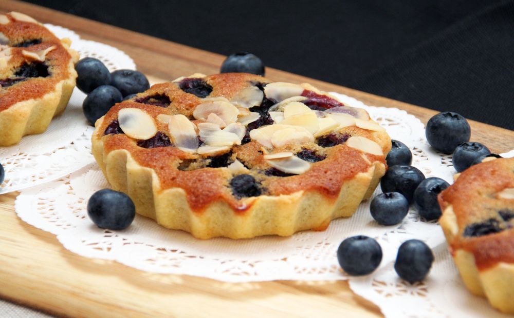 Rezeptbild: Blaubeer-Mandel-Tartelettes