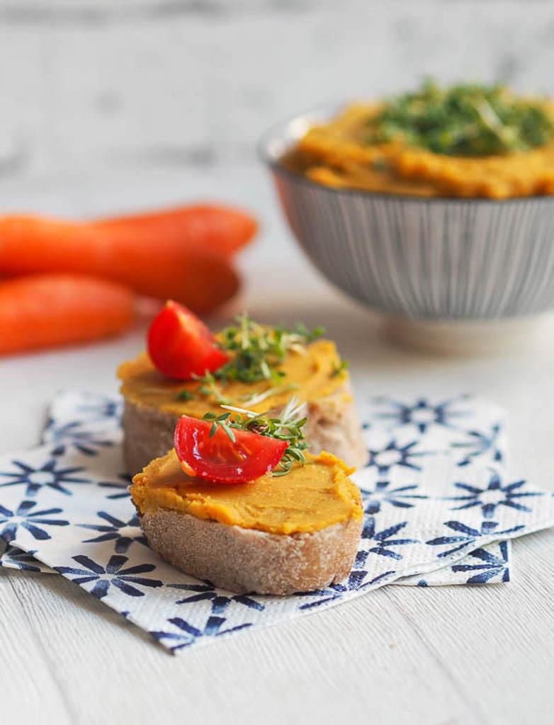 Rezeptbild: Karotten-Curry-Linsen-Aufstrich