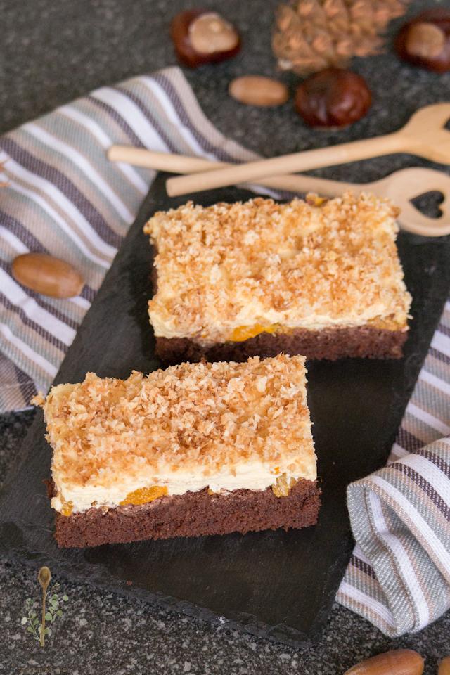 Rezeptbild: Kokos-Knusperkuchen mit Mandarinen vom Blech
