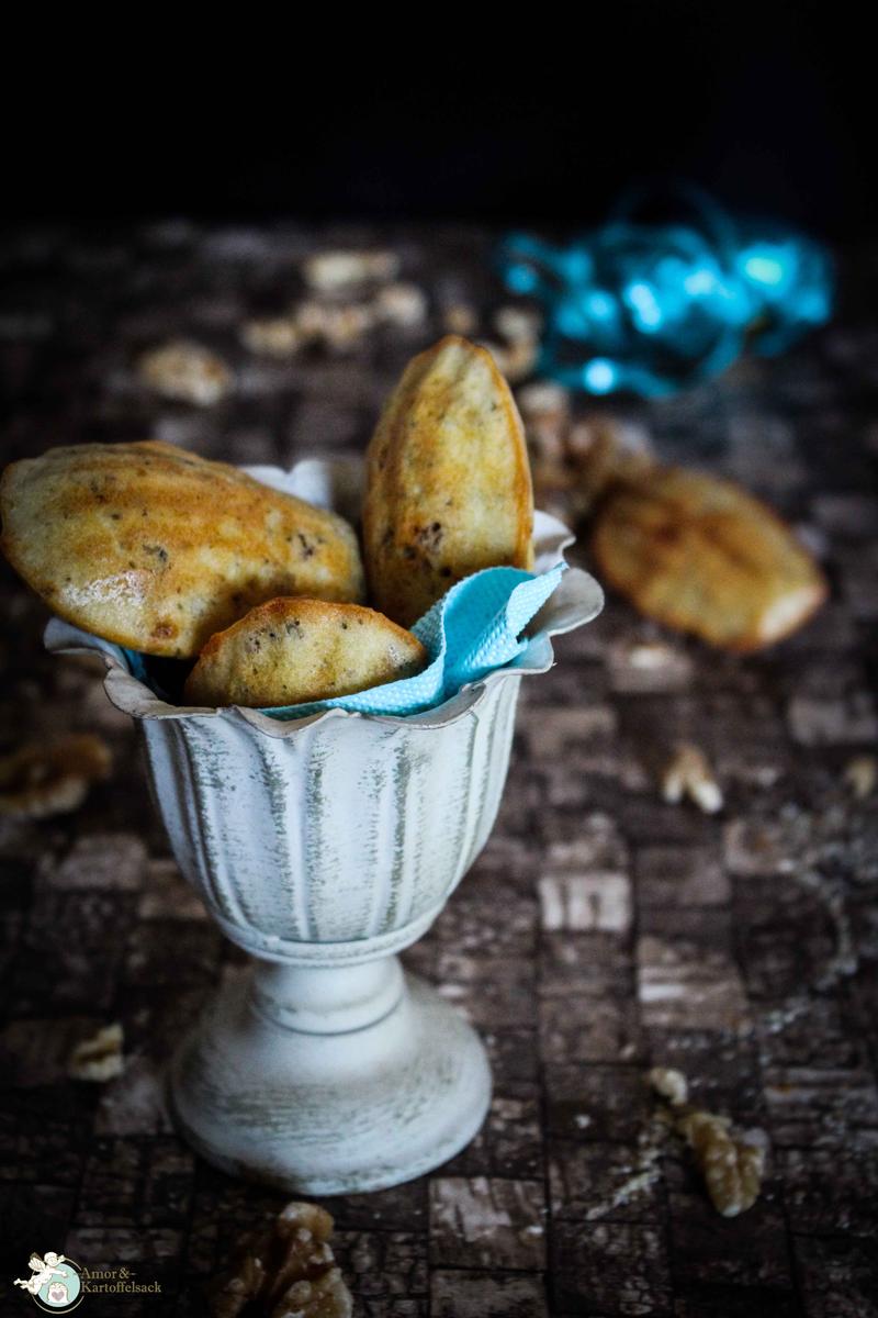 Rezeptbild: Gorgonzola-Walnuss-Madeleines