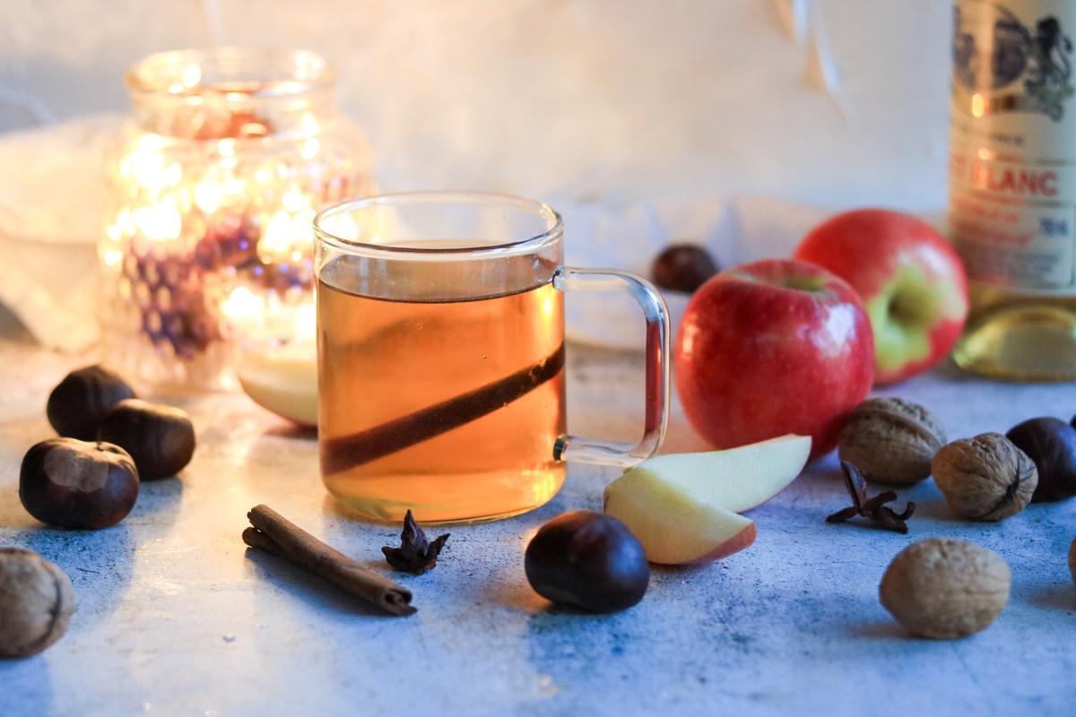 Rezeptbild: Lillet Hot Apple