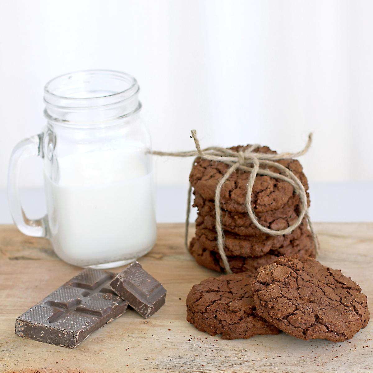 Rezeptbild: Doppel-Schokokekse