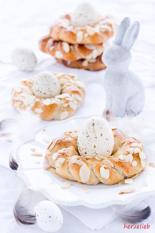 Rezeptbild: Kleine Osterkränze