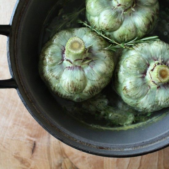 Rezeptbild: Artischocken mit Aioli & einem Zitronen-Oregano Dip