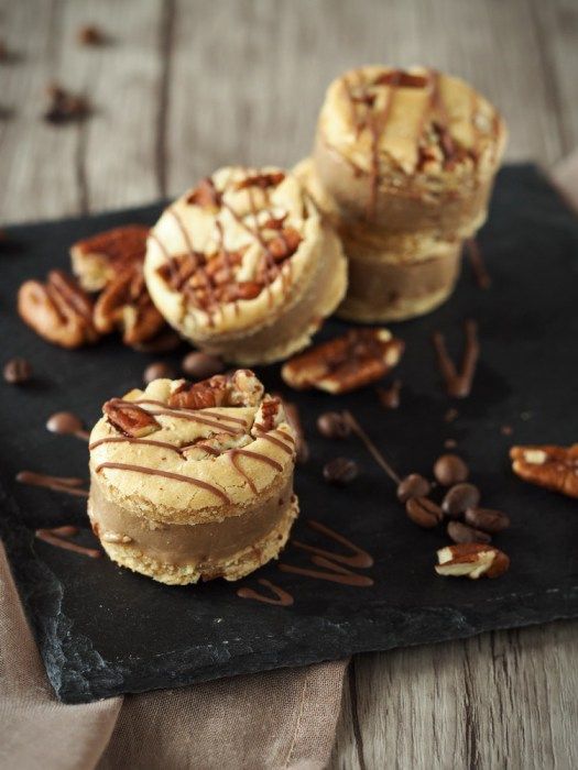 Rezeptbild: Espresso-Eis mit Pekannuss-Cookie