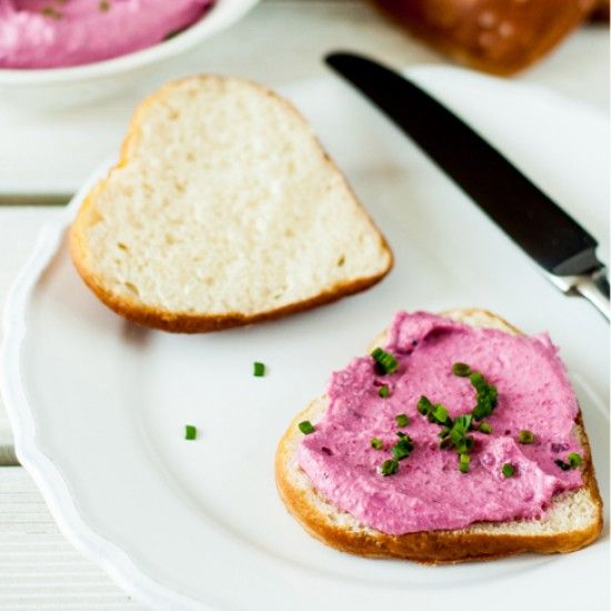 Rezeptbild: Rote-Beete-Frischkäse