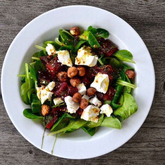 Rezeptbild: Feldsalat mit Roter Bete und Ziegenkäse