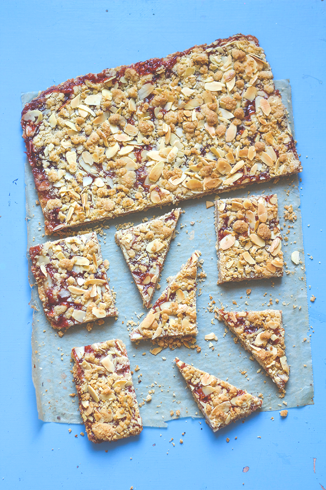 Rezeptbild: Schnelle Streuselschnitten mit Marmelade
