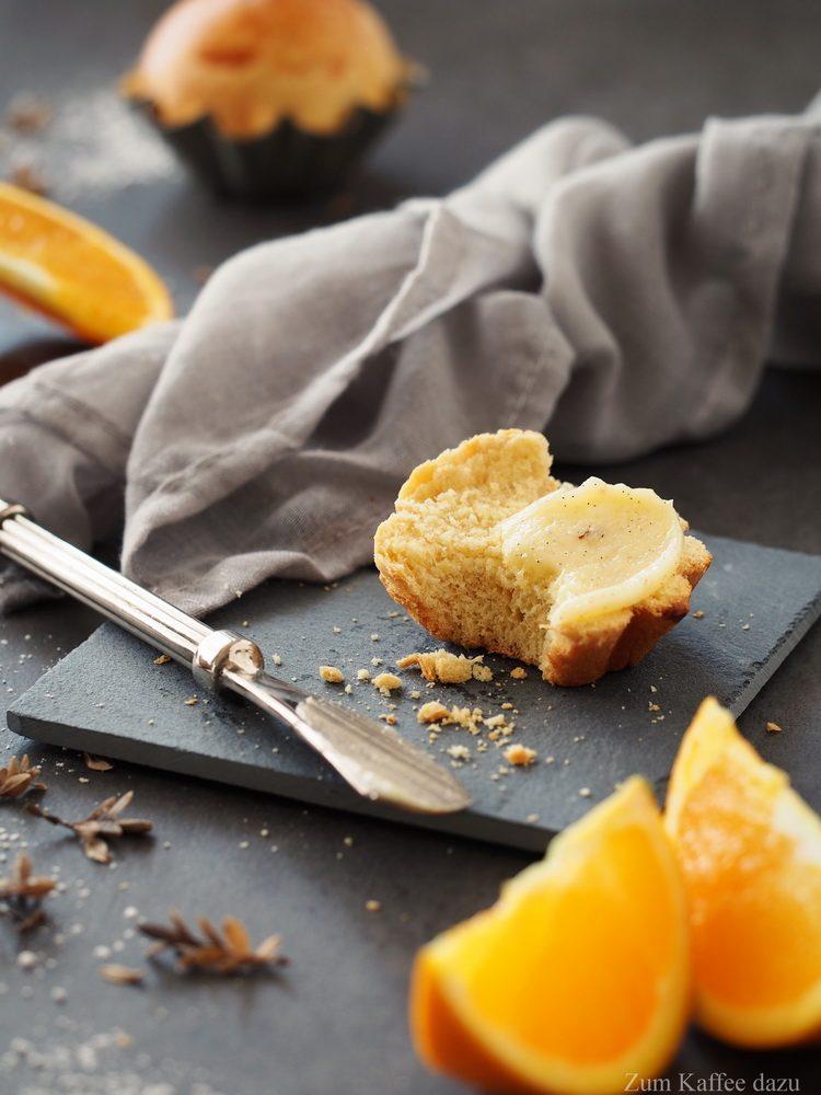 Rezeptbild: Orangen-Brioche mit Vanillebutter
