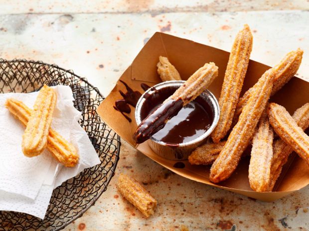 Rezeptbild: Churros mit Schokosoße