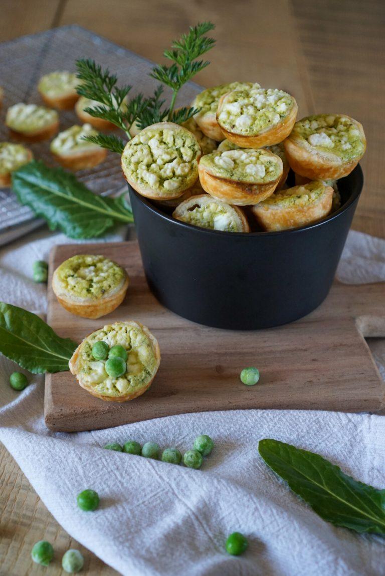 Rezeptbild: Frühlingshafte Mini-Tartes mit Erbsen