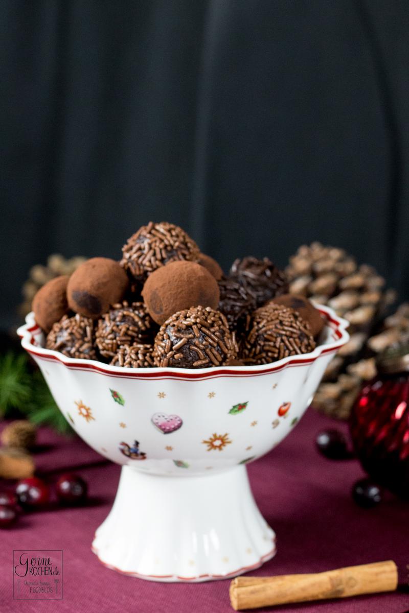 Rezeptbild: Rumkugeln nach altem Familienrezept