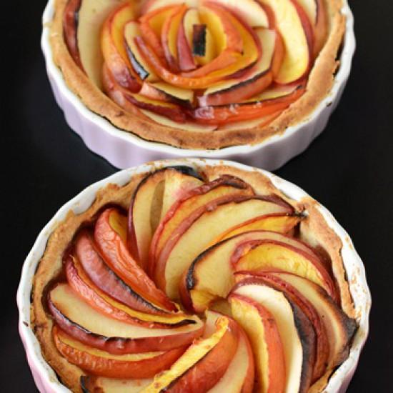 Rezeptbild: Apfel-Nektarinen-Tartes