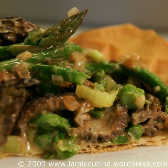 Rezeptbild: Morchel-Spargel-Tarte