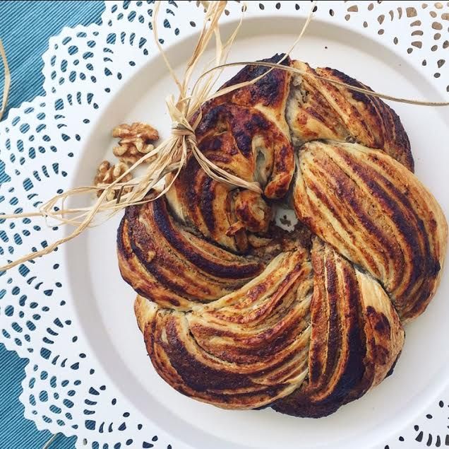 Rezeptbild: Marzipan Dinkel-Nusskranz