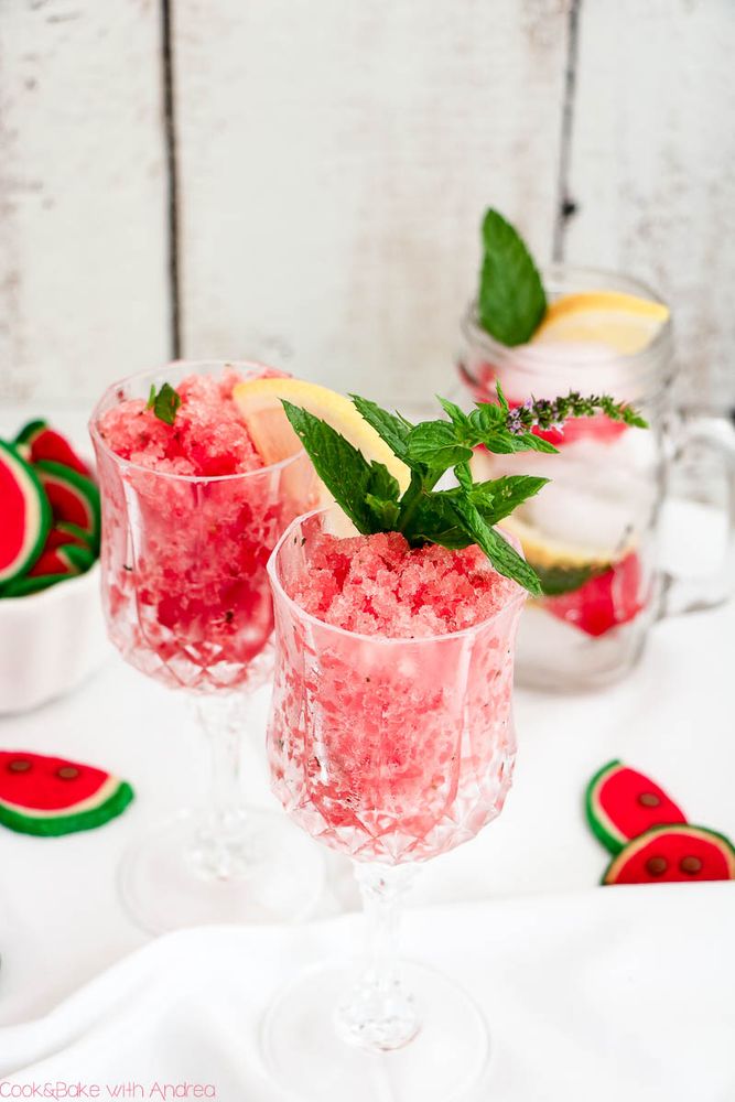 Rezeptbild: Wassermelonengranita mit Minze und Zitrone
