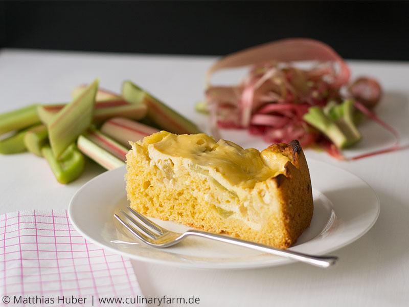 Rezeptbild: Rhabarberkuchen mit Quarkguss