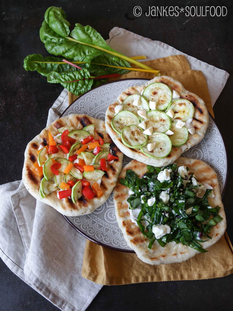 Rezeptbild: Pizzabrote vom Grill