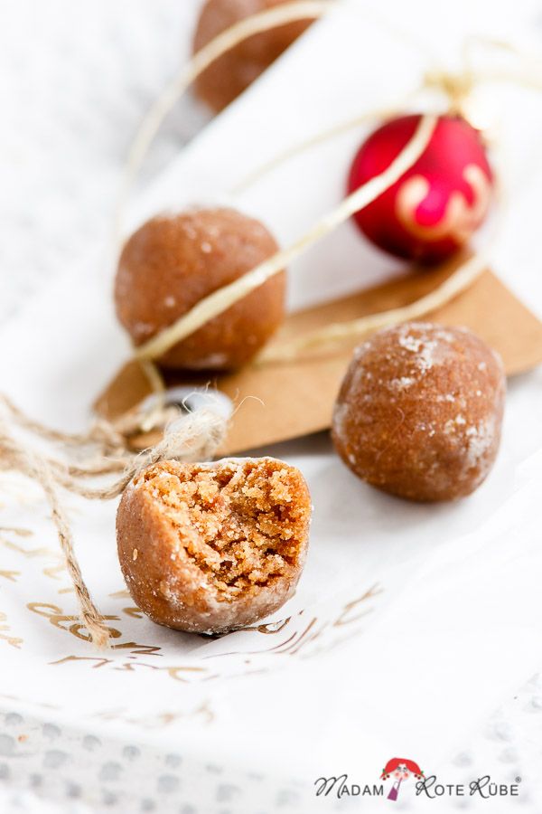 Rezeptbild: Marzipan-Zimtwaffel-Pralinen – vom leckeren Krümel zur süßen Marzipankartoffel