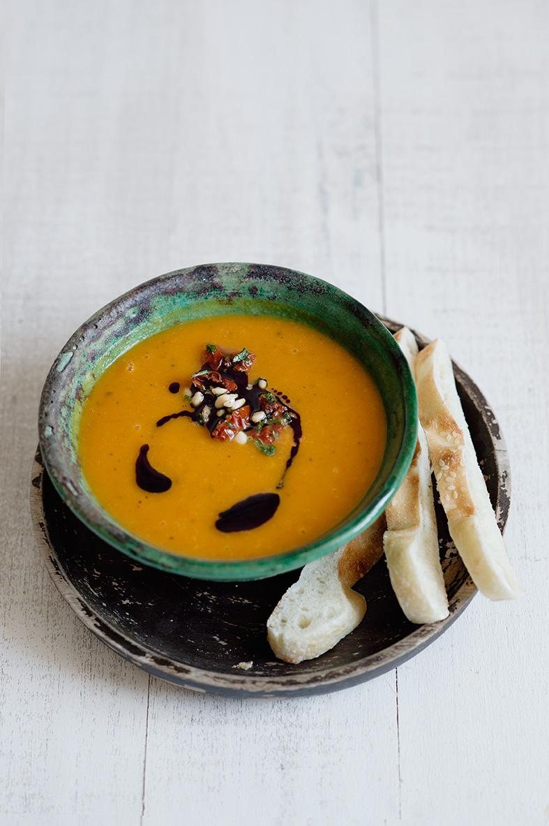 Rezeptbild: Kürbissuppe mit Schwarztee