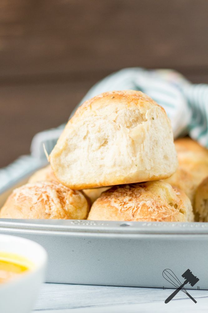 Rezeptbild: Kräuter und Käse Brötchen