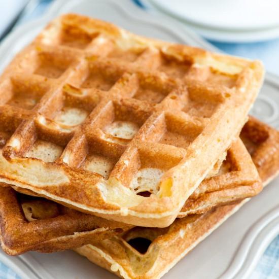 Rezeptbild: Sauerteigwaffeln mit Buttermilch