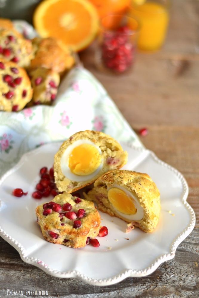Rezeptbild: Bacon & Ei Scones oder Granatapfel-Orangen Scones mit Joghurt
