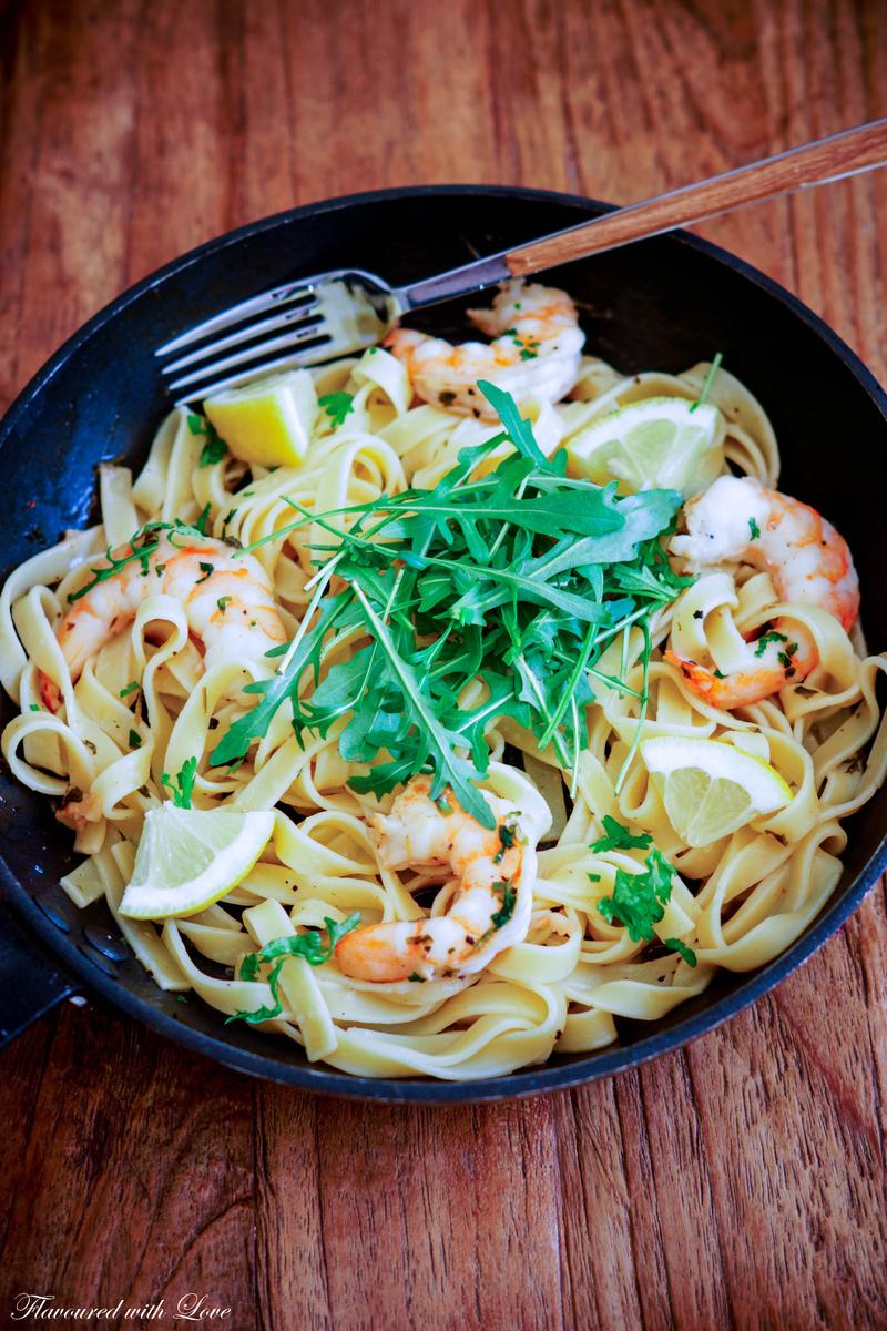 Rezeptbild: Tagliatelle mit White Tiger Garnelen und Rucola