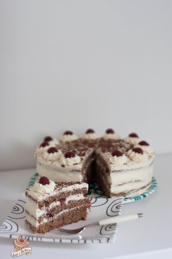 Rezeptbild: Schwarzwälder-Kirsch-Torte