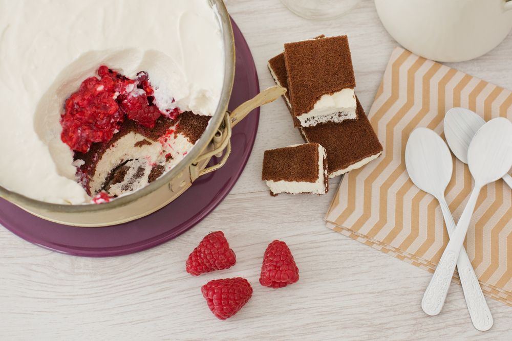 Rezeptbild: Himbeerkuchen mit Milchschnitten Boden