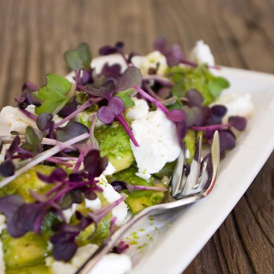 Rezeptbild: Avocado-Ziegenkäse-Salat