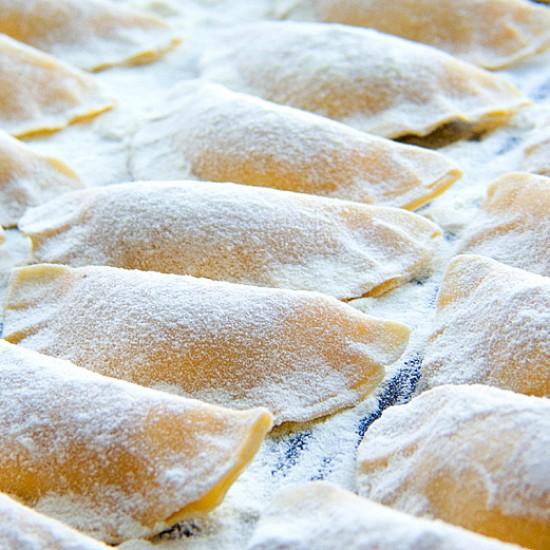 Rezeptbild: Cappelletti mit Ricotta-Käse-Füllung