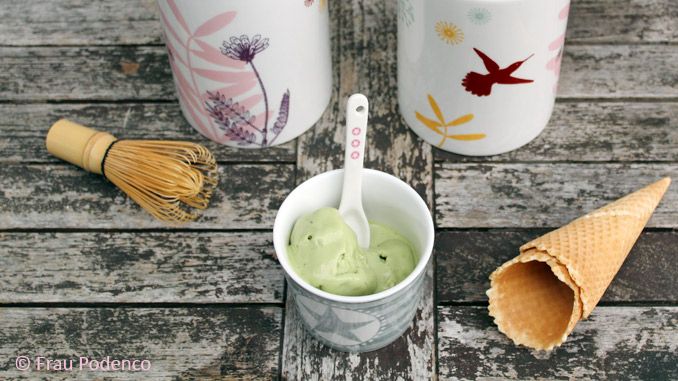 Rezeptbild: Eiskalter Teegenuss: Matcha-Eis