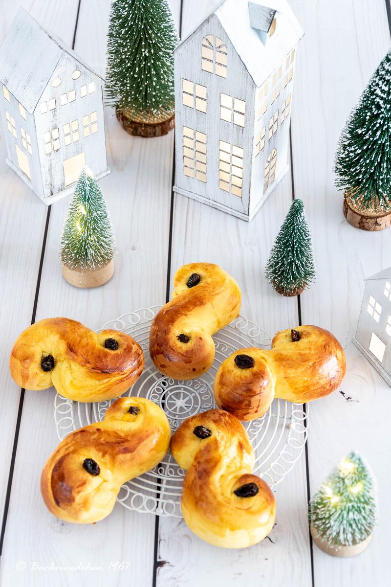 Rezeptbild: Lussekatter-schwedisches Hefegebäck mit Safran
