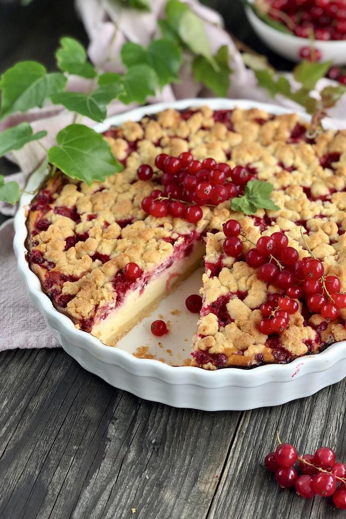 Rezeptbild: Johannisbeer-Streuselkäsekuchen aus der Tarteform