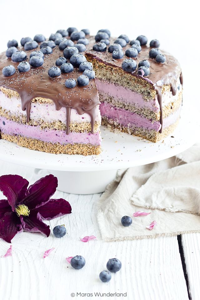 Rezeptbild: Heidelbeer-Mohntorte