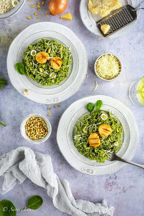 Rezeptbild: Spinat-Risotto mit Jakobsmuscheln