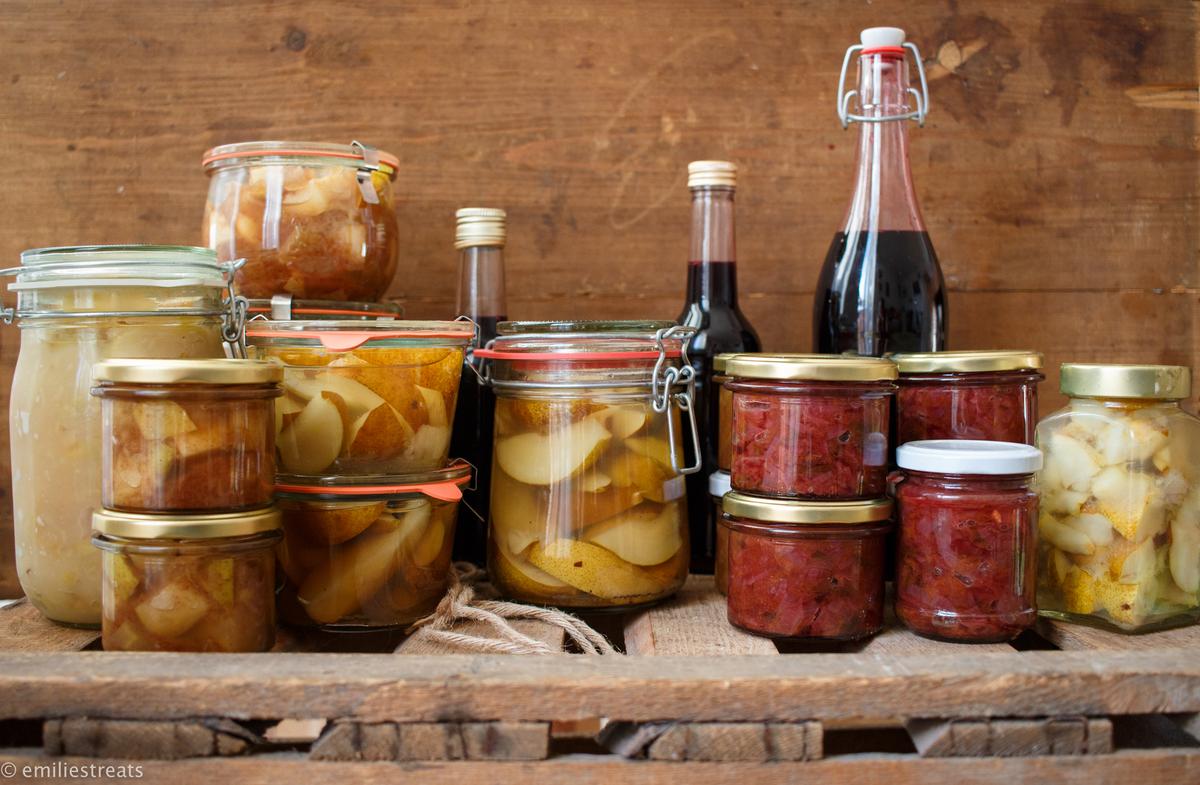 Rezeptbild: Den Sommer Einwecken - Inspirationen und ein Rezept für Zwetschgen-Chutney