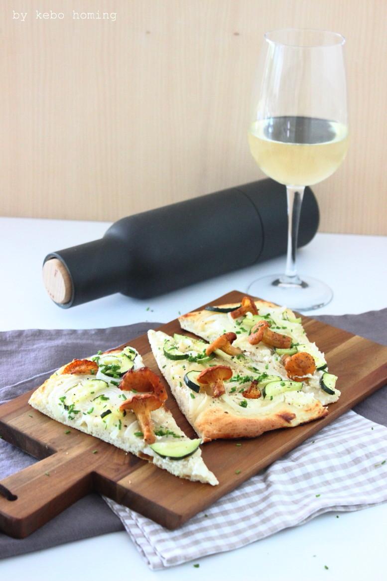 Rezeptbild: Flammkuchen