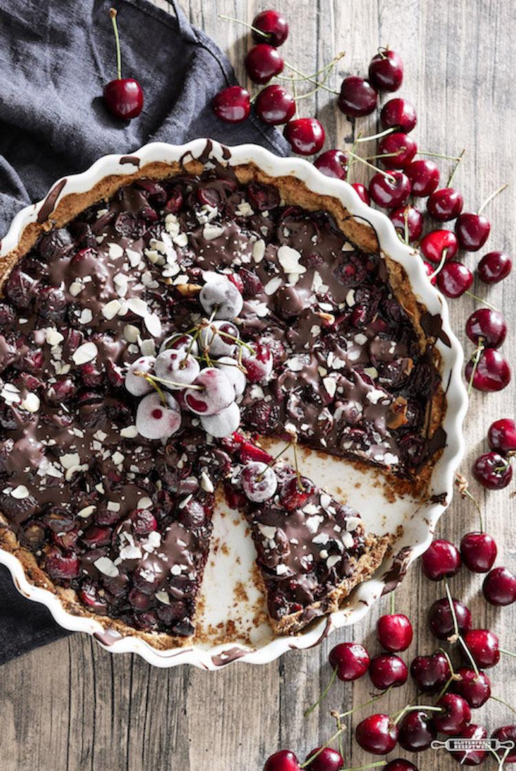 Rezeptbild: Vegan - glutenfreie Kirschtarte mit Schokolade