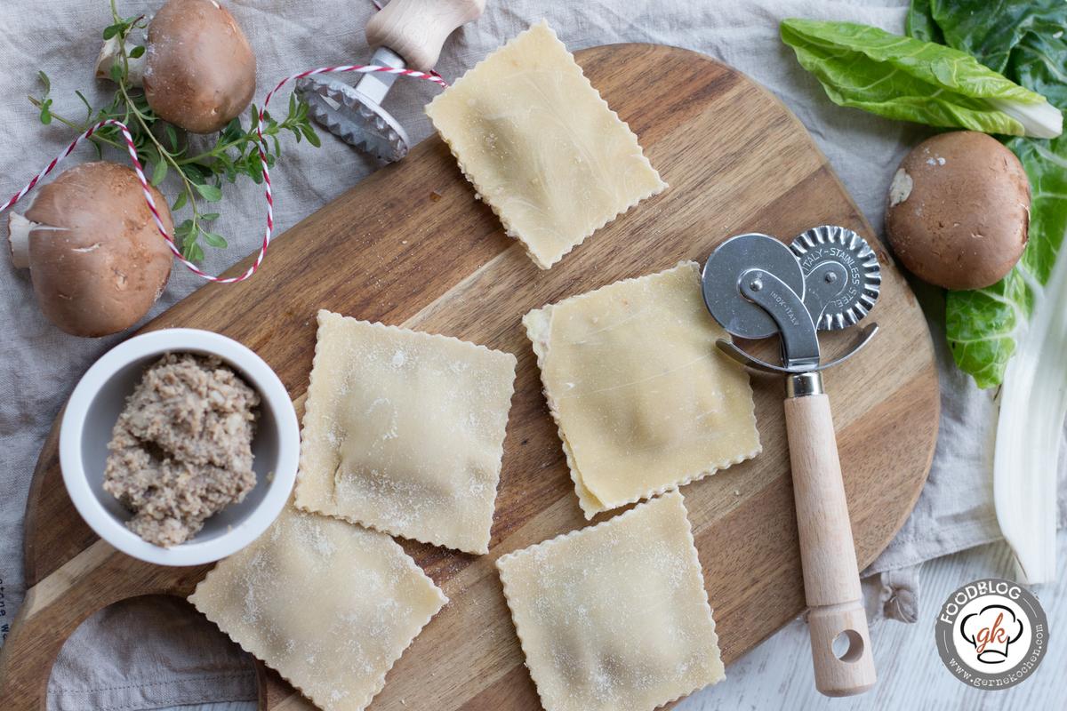 Rezeptbild: Ravioli mit Pilzfüllung