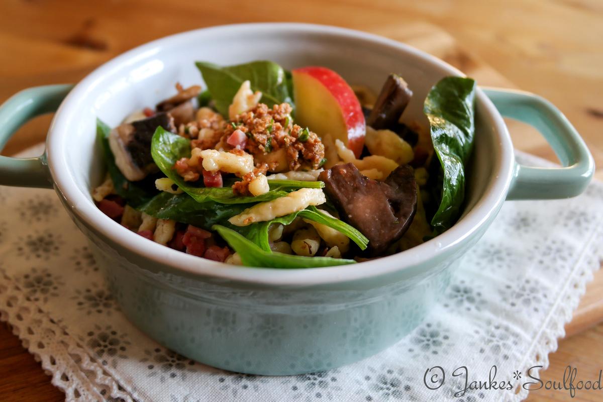 Rezeptbild: Herbstliche Knöpfle-Pfanne
