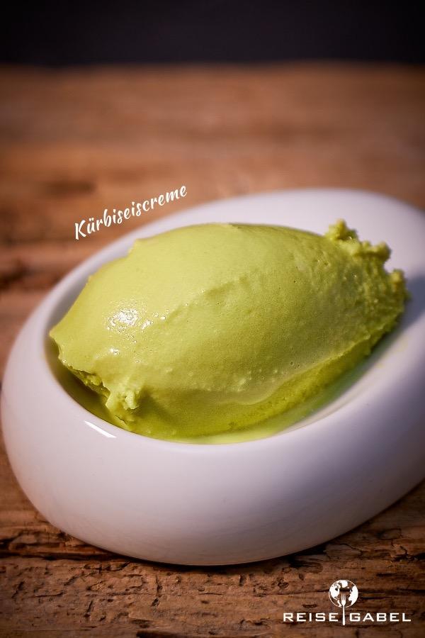 Rezeptbild: Kürbiseiscreme